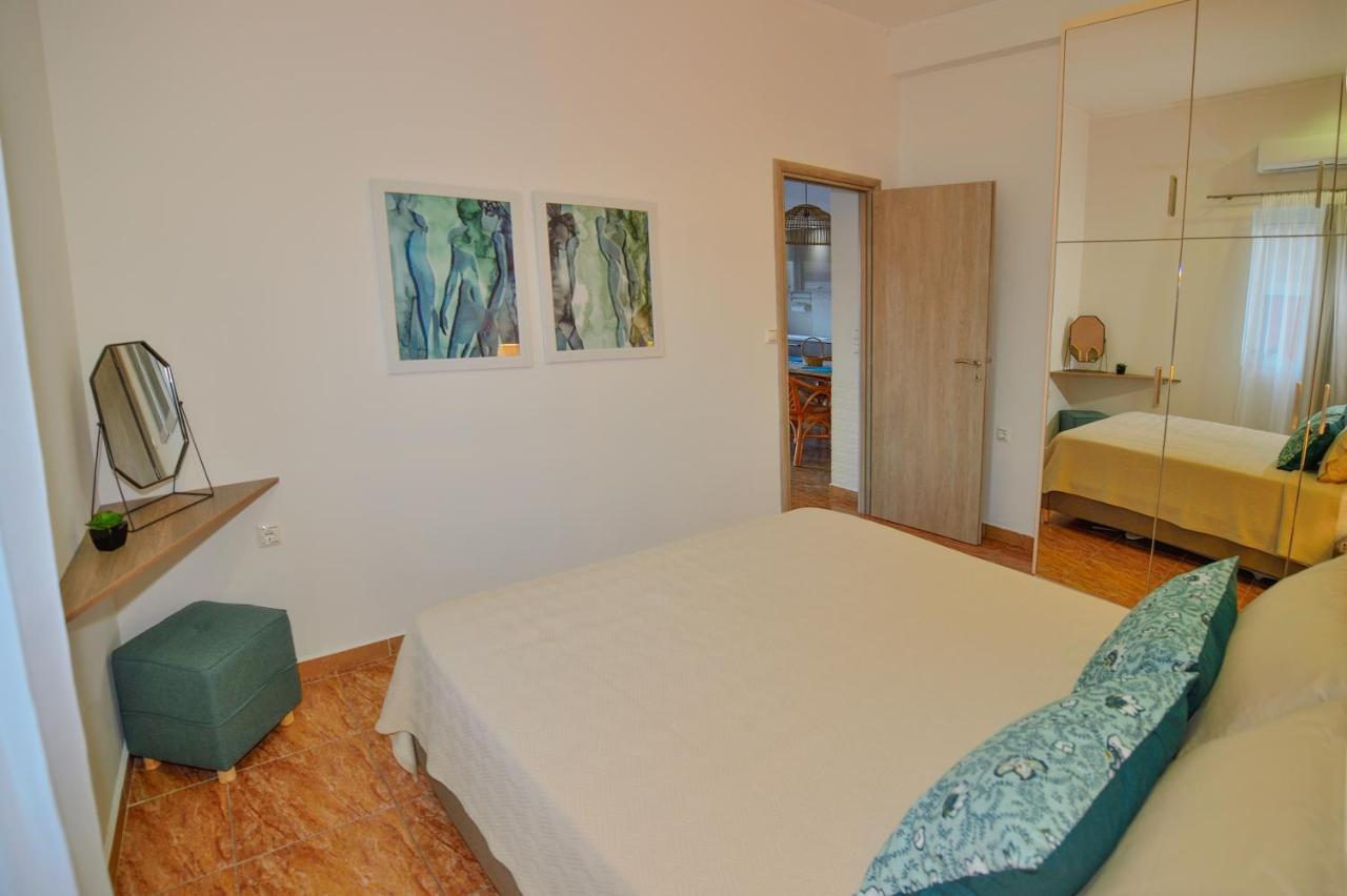 Mpoulakis Apartment 46 Kíssamos Exteriör bild